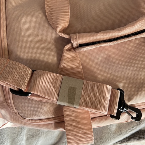 Karl Lagerfeld duffle NWT - Picture 4 of 5